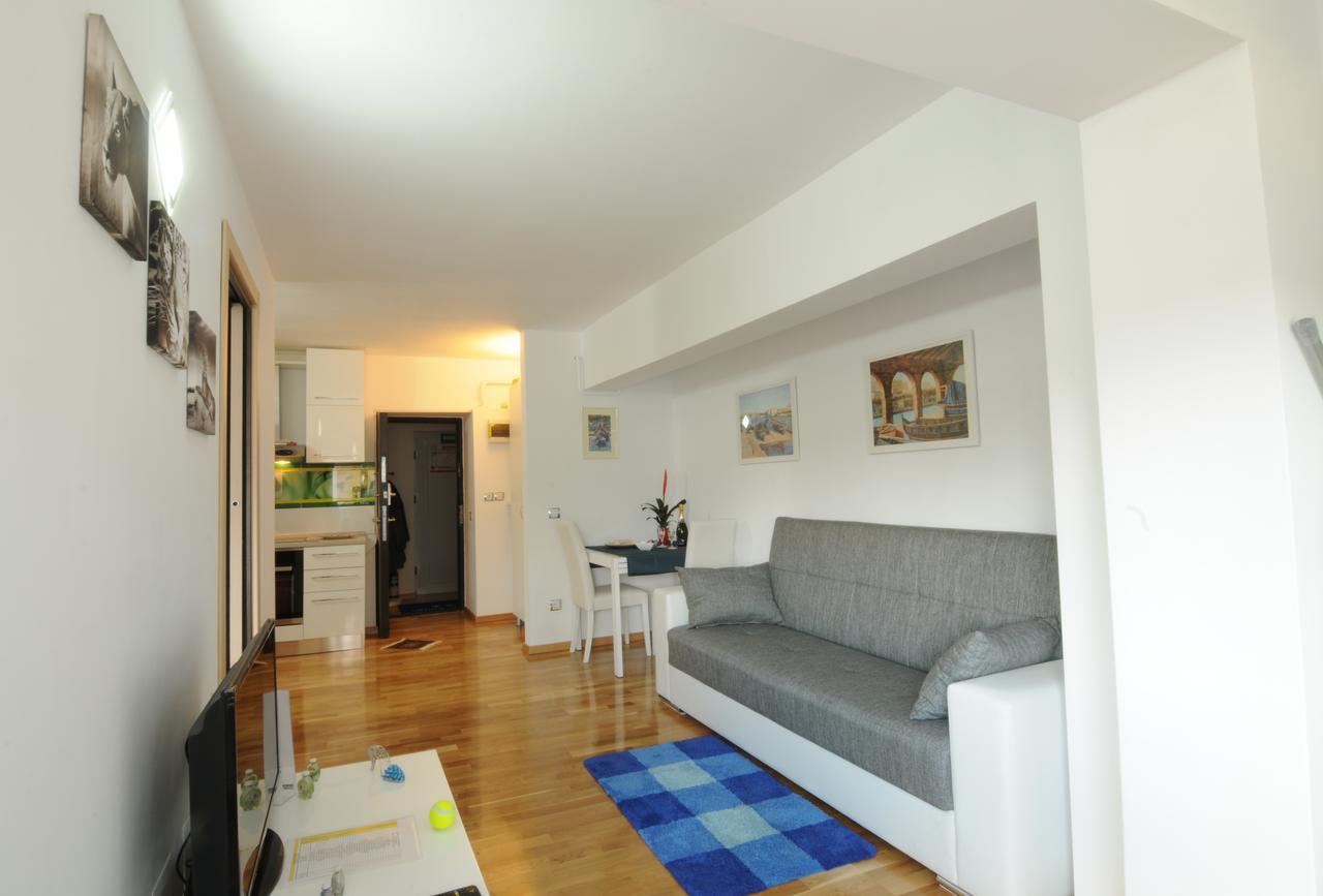 White Dream Suites Ιάσιο Εξωτερικό φωτογραφία
